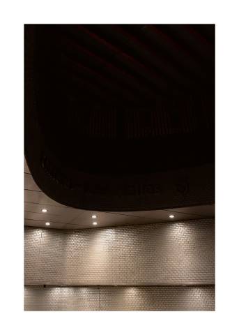 Le Métro de Paris - Limited Fine Art Prints - Photographs by Nabil Zitouni and Ben Van Skyhawk