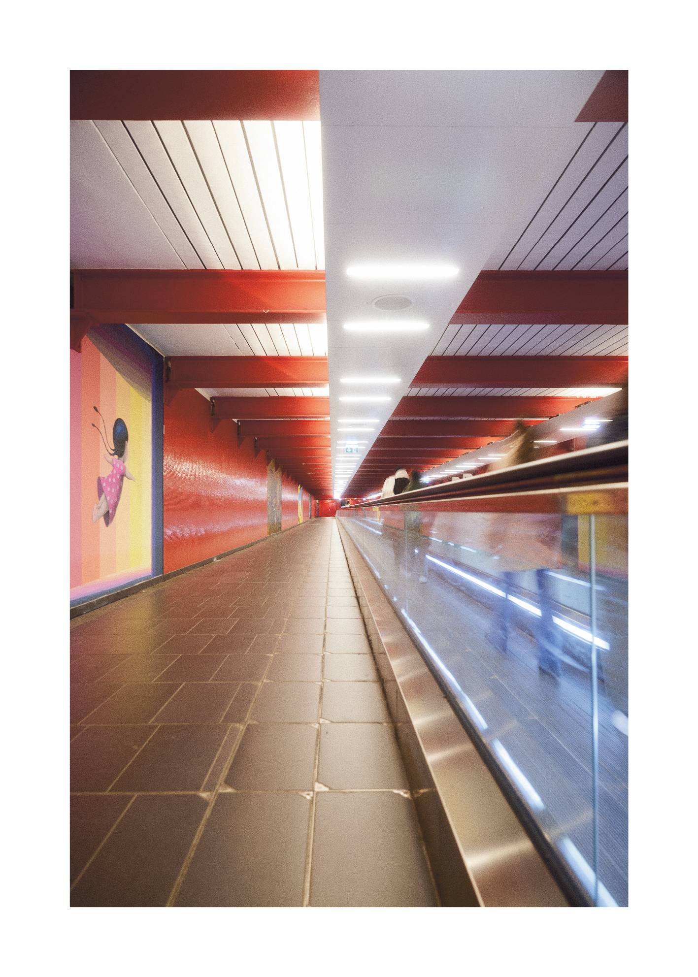 Fine Art Print "Le Métro de Paris" - Limited Edition Photography by Nabil Zitouni & Ben Van Skyhawk